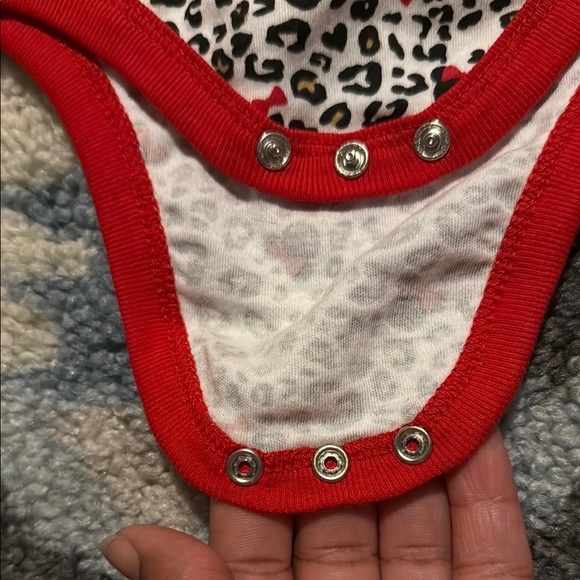 Disney Leopard Print Bodysuit with Red Trim 12 M - Picture 4 of 5
